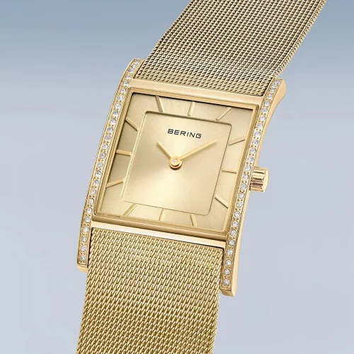 Bering Classic 10426-397-S női karóra kék számlappal