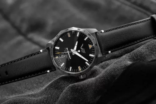 Vostok Europe Rocket N1 Compact automata – fekete számlap, acél tok és szíj