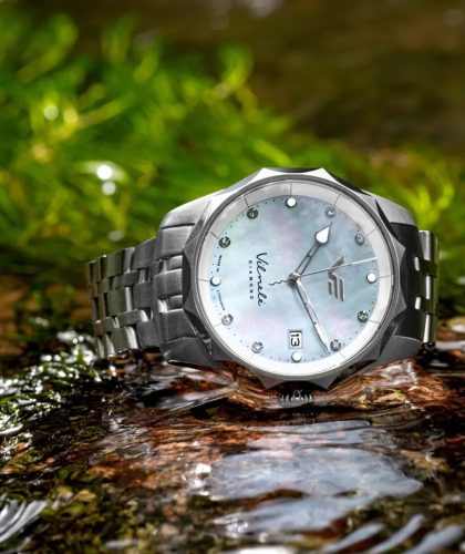 Vostok Europe női karóra – kék és fehér kaucsuk szíj, acéltok, gyémántkő