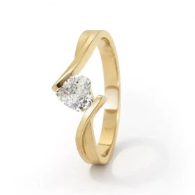 Szív alakú arany eljegyzési gyűrű cirkon kővel elegáns stílusban