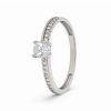 Fehér arany szoliter eljegyzési gyűrű sorköves cirkon díszítéssel