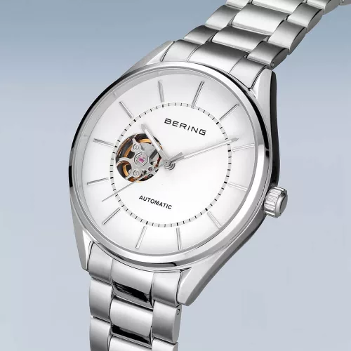 Bering 16743-704 karóra