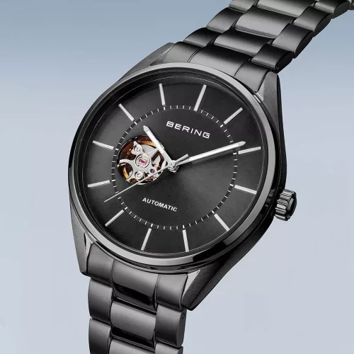 Bering 16743-777 karóra