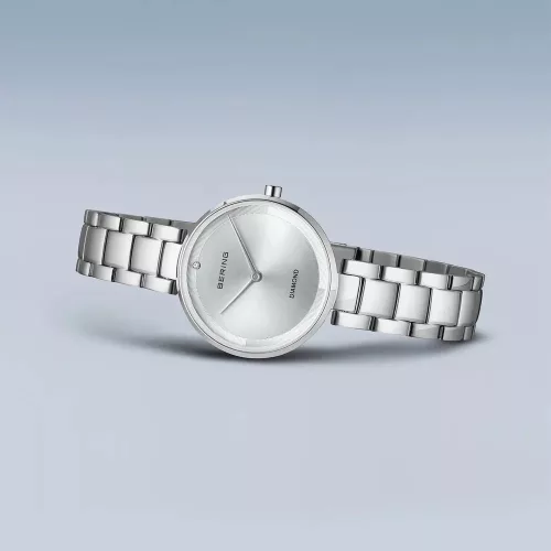 Bering Classic 17529-700 női karóra acél tokkal és karkötővel