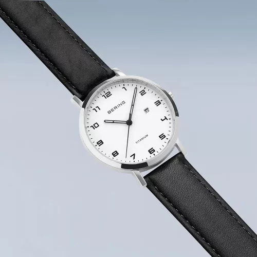 Bering 18634-404 karóra