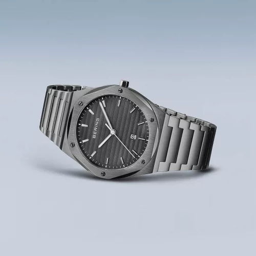 Bering 19742-777 karóra