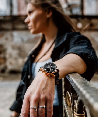 Vostok Europe női karóra – rosegold fémszíj, fekete számlap, stopper