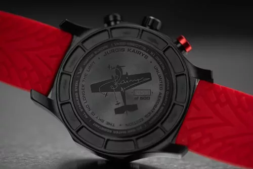 Vostok Europe Jurgis Kairys kronográf – fekete PVD tok, piros szilikon szíj