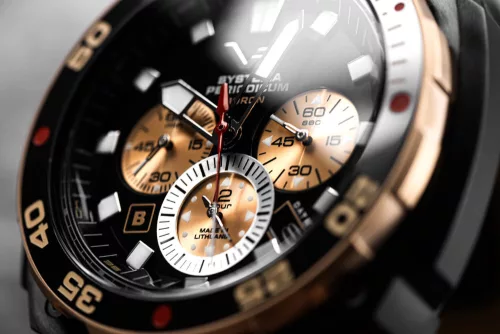 Vostok-Europe Systema Periodicum "Bór" 650E721-B karóra