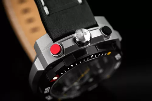 Vostok-Europe Systema Periodicum "Kén" 650E725-B karóra