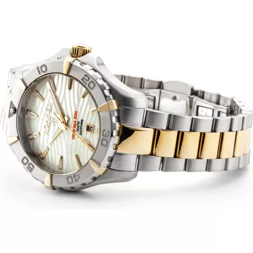 Roamer Deep Sea 200 860844472020 női karóra acél tok és szíj