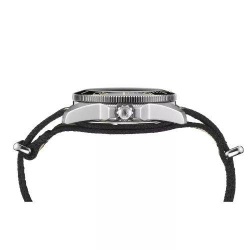 Certina DS Action Diver Powermatic 80 40.5 mm automata férfi búváróra – fekete számlap, NATO szíj