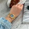 CLUSE Gracieuse női karóra kék számlappal arany acélcsaton 28 mm modellen