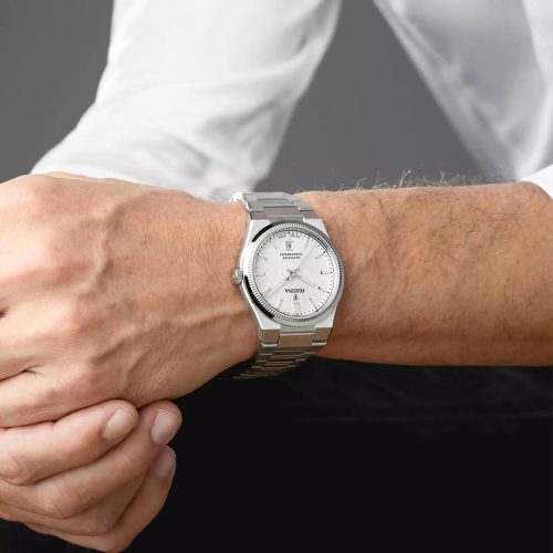 Festina F20051/1 karóra