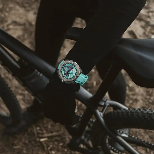 Festina Magyarország 2025 Limitált karóra plusz fehér óraszíj ajándékba - F20724-H