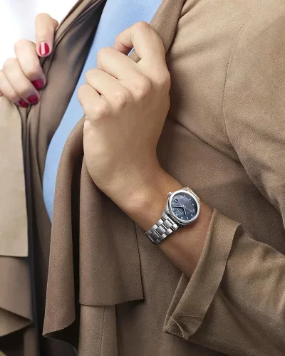 Longines Conquest Classic L2.386.4.88.6 karóra