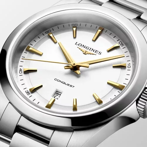 Longines Conquest női karóra fehér számlappal L3.350.4.12.6