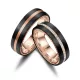 Marrya karikagyűrűpár – fekete karbon karbon rosegold csíkkal, belső domború formával